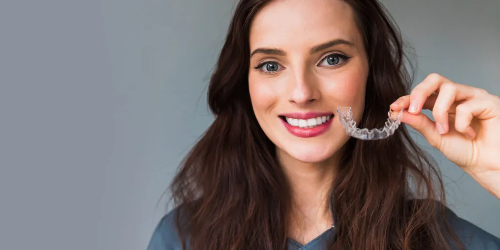 How Clear Aligners Can Enhance Your Smile Discreetly