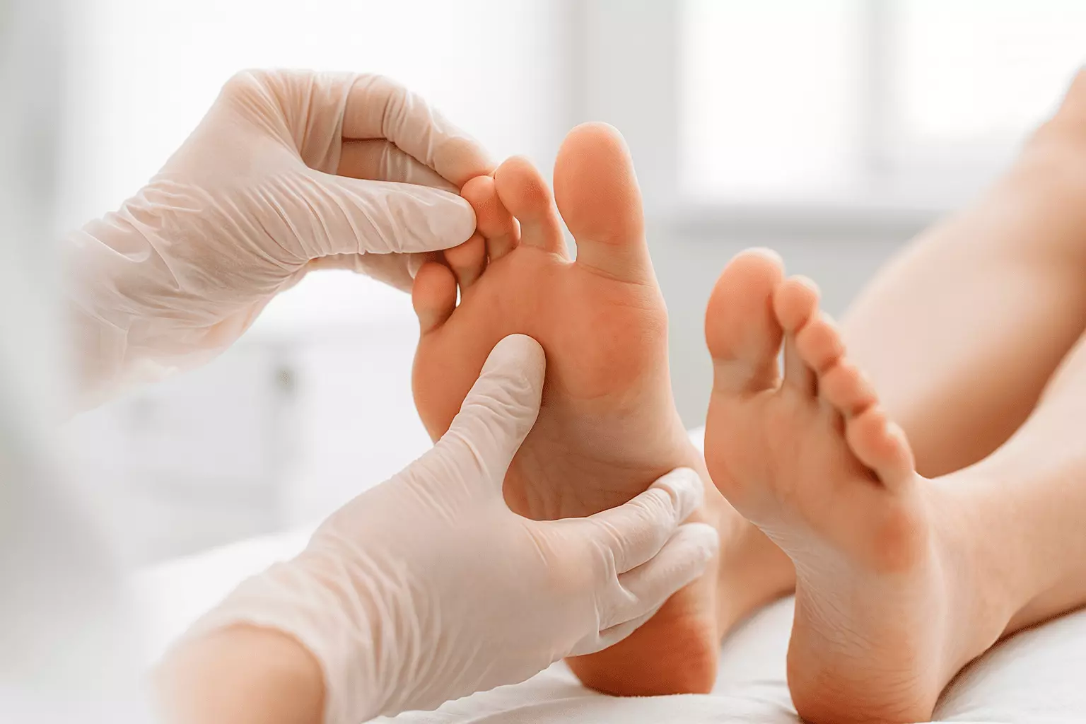 When to Seek Help from a Podiatrist for Foot Discomfort