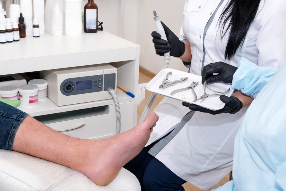 How a Podiatrist Treats Ingrown Toenails